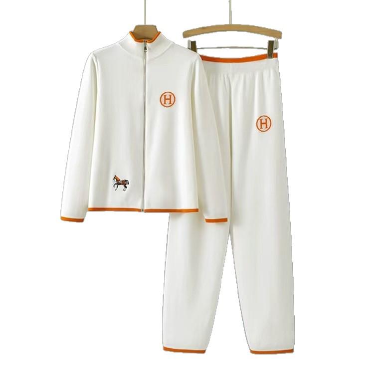 European-American Prancing Horse Embroidery Color Block Knit Outerwear & Pants Set