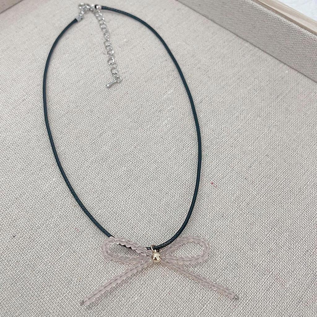 Elegant Bowknot Necklace Unique Perals Bowknot Pendant Clavicular Chains Accessories Perfect for Parties and Weddings