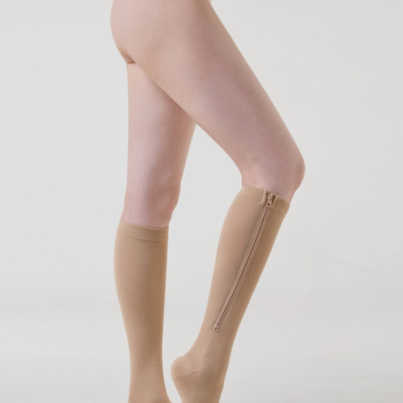 

HUGDAY Компрессионный формирователь для икр на молнии black