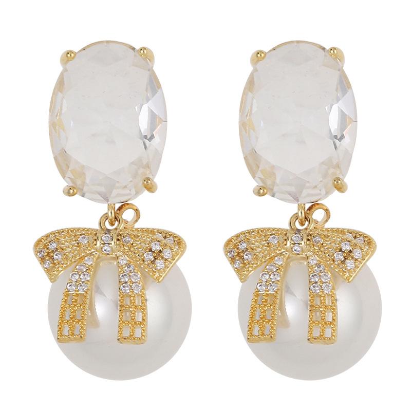 Stylish and exquisite design sense, bright and round Shijia pearl stud earrings, earrings, temperament, senior earrings, vacation style accessories