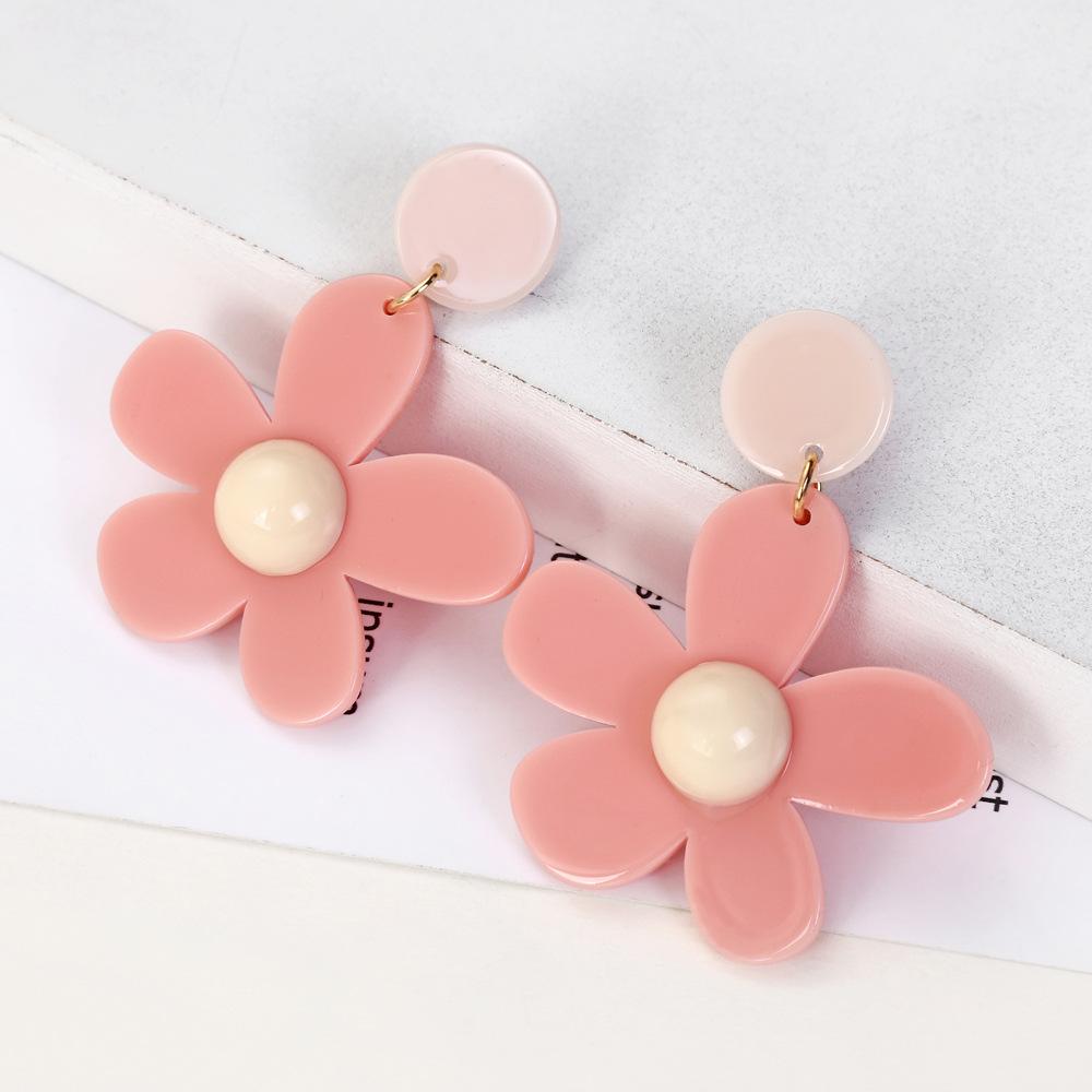 European and American Exaggerated Candy Colored Flower Earrings, Fashionable and Simple Sweet Button Daisy Earrings