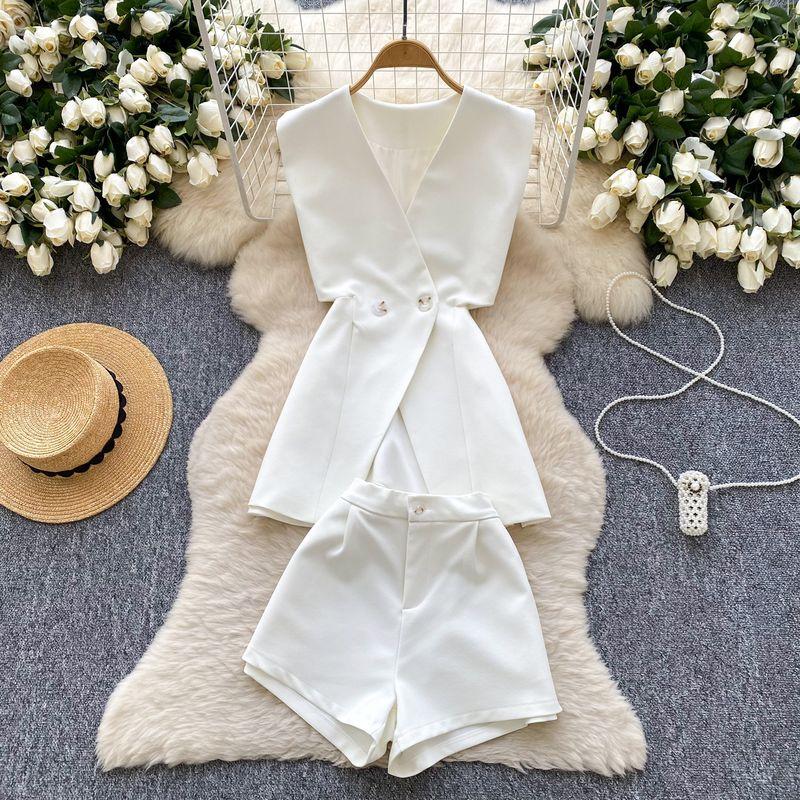 

Young Commuter Ol Wear Women Fashion Hollow Design Waist Hugging Sleeveless Suit Vest Top High Waist Wide Leg Shorts White One size