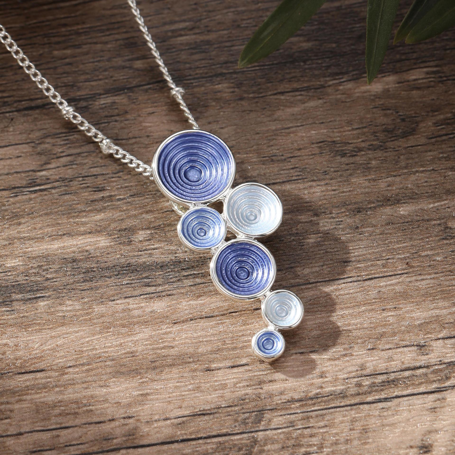 

New enamel geometric ring pendant, simple, small and fresh women s versatile multi-layer ring necklace