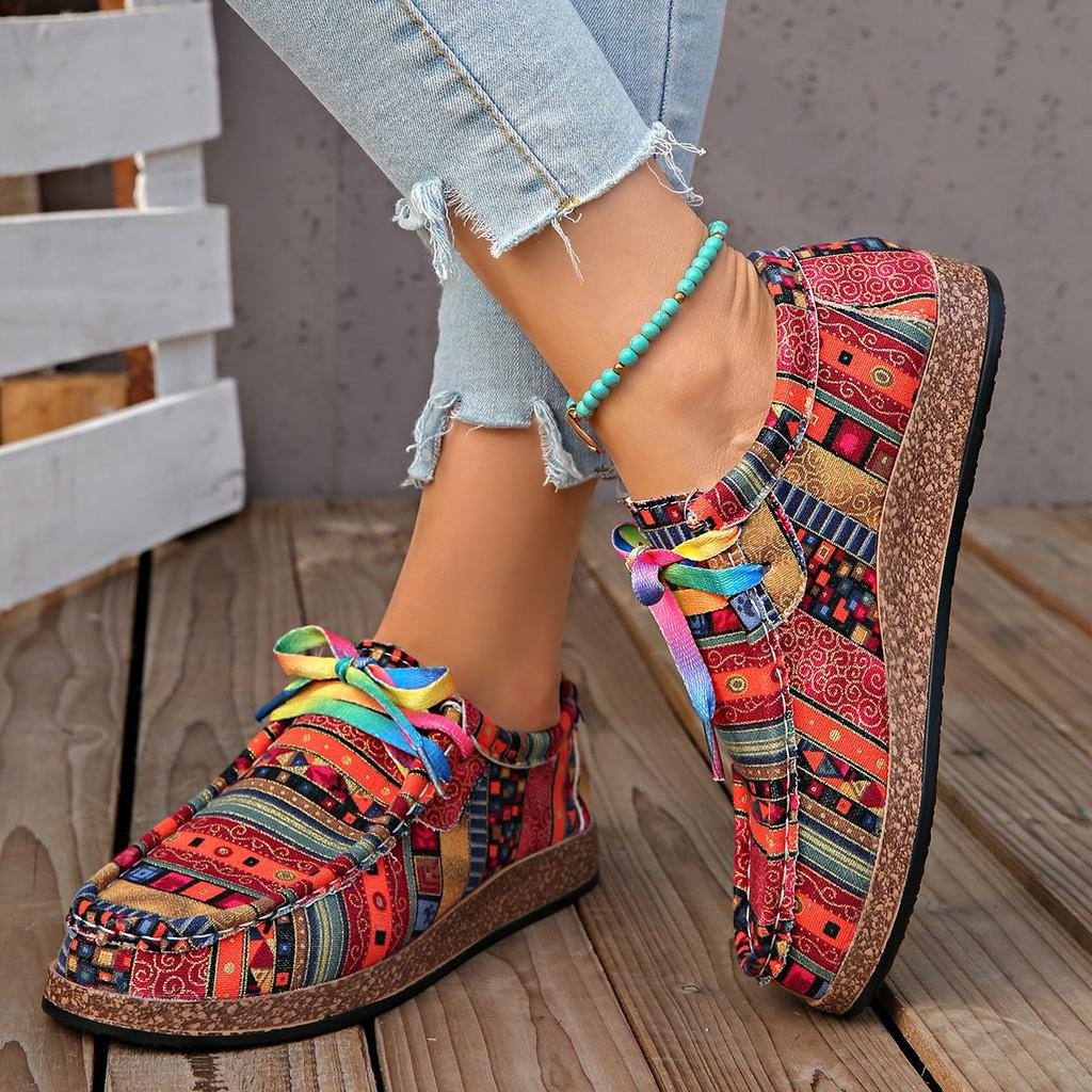 Fashionable European and American Style Flat-soled Low-top Shoes for Women