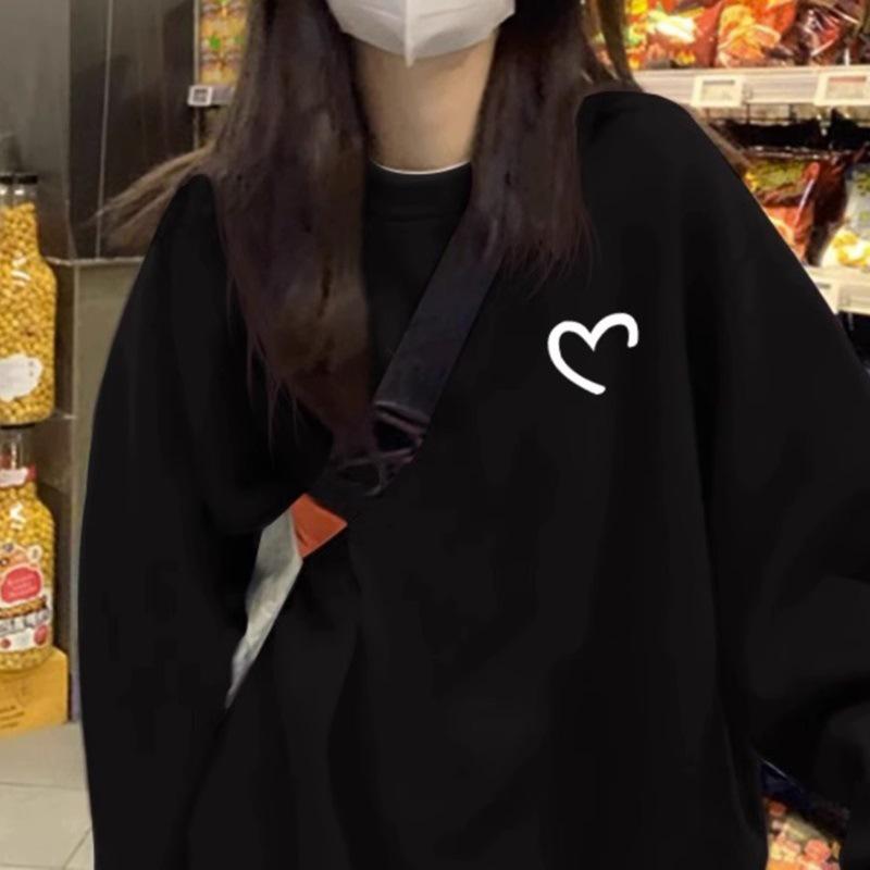 Plush Casual Loose Sweater: Heart Round Neck, Long Sleeve - Women's Fall/Winter Korean Style