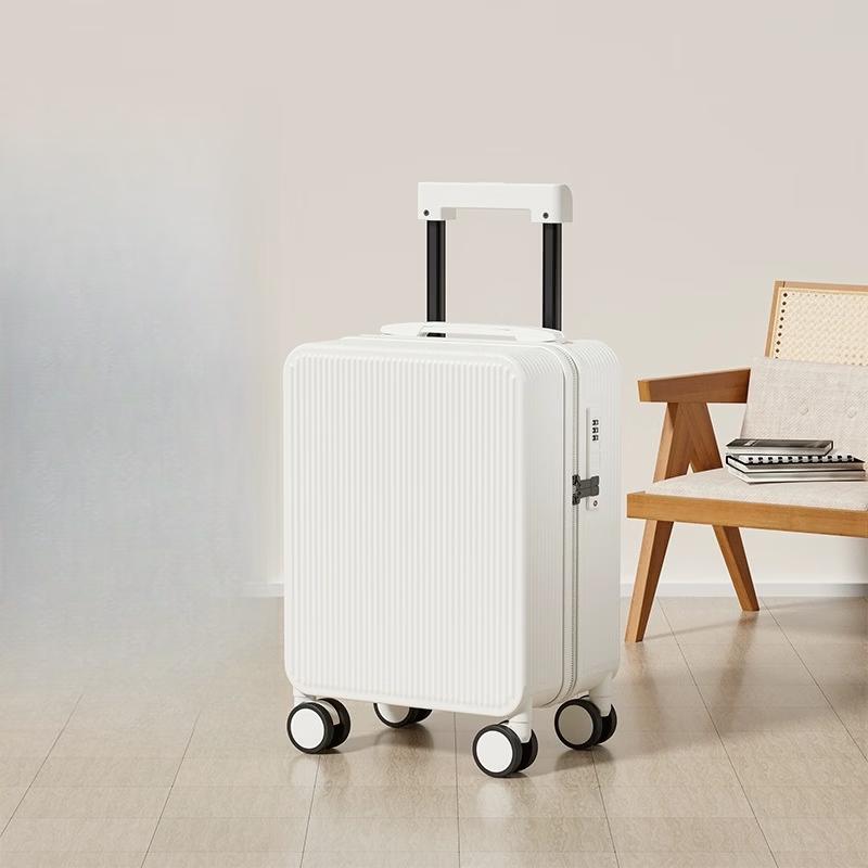 DCLOUD Lightweight Carry-on Suitcase