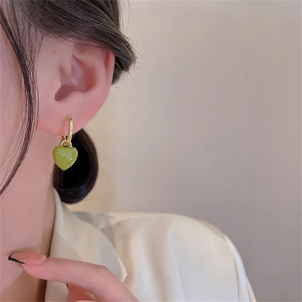 Red Epoxy Heart Shape Charm Drop Earrings Pink White Color Heart Gold Plating Cute Girl Drop Earrings Fashoin Women Earrings