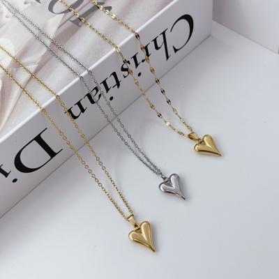 Love Necklace Collarbone Chain Female Light Luxury Hip-hop Niche Design Personality Advanced Sense Japanese and Korean Internet Celebrity