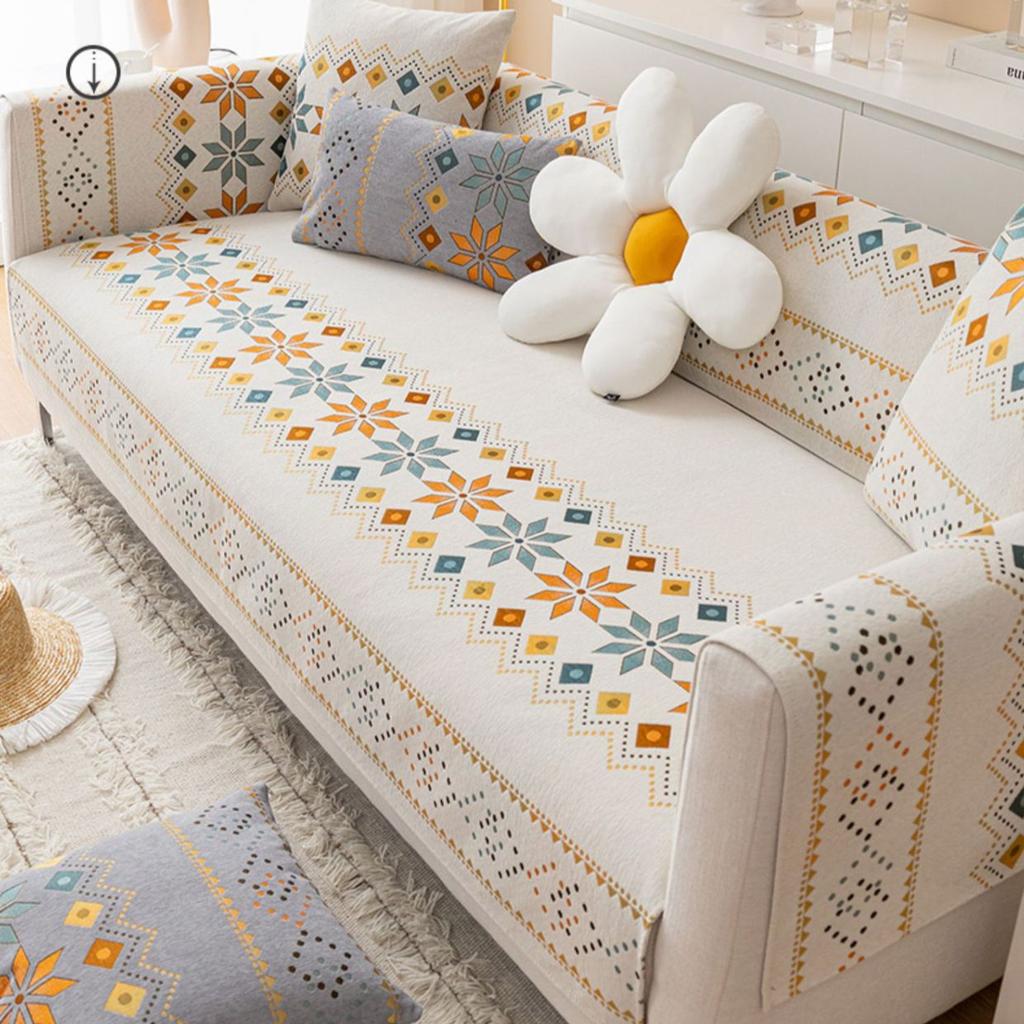 Bohemian Style Sofa Cushion, Anti Scratch Sofa Cushion, All Season Furniture Protection, Used for Bedroom, Living Room, Home Decoration Sofa Cushion