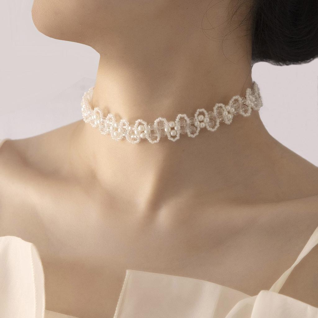 French Gentle and Romantic Crystal Rice Beads White Temperament Collarbone Chain Imitation Pearl Light Luxury High-end Necklace