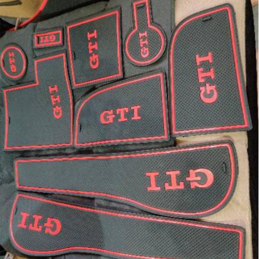 Protiskluzové podložky s drážkou Gate Mat Cup Groove Pad pro VW Volkswagen Golf 7 Mk7 GTI R 2013 2014 2015 2016 2017 2018 Hole Pad Car