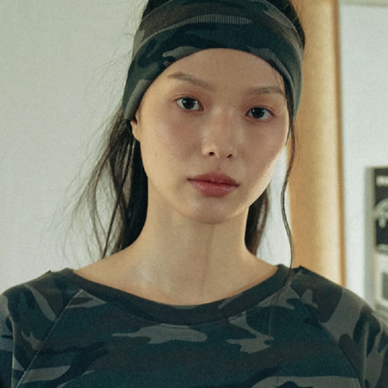 

KOOKEESEE Камуфляжная повязка на голову (древесный уголь) Charcoal