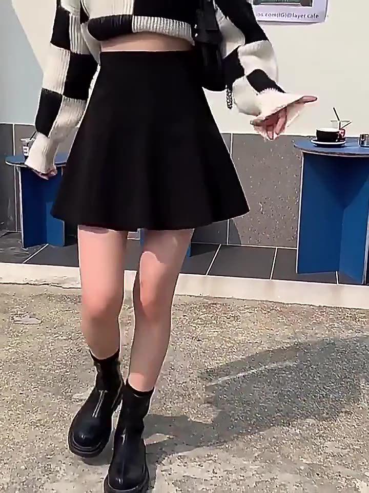 Korean Style High-Waisted Corduroy A-line Skirt - 2025 Slimming Autumn/Winter Petite Umbrella Skirt with Anti-exposure Design