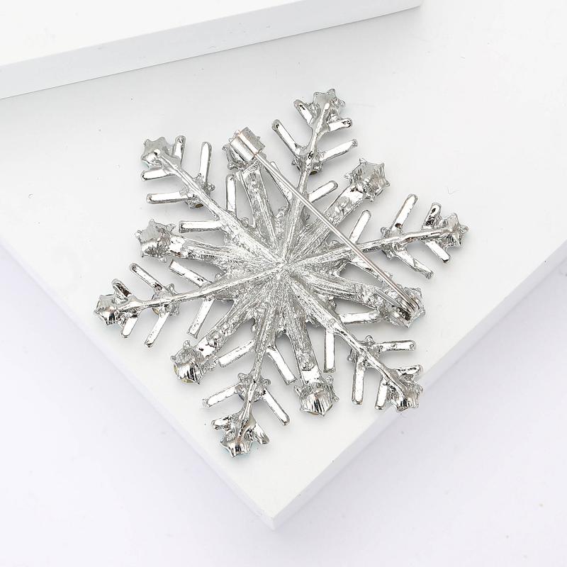 Fashion Luxury Rhinestone Snowflake Brooches For Women Clothing Coat Jewelry Accessories Gifts