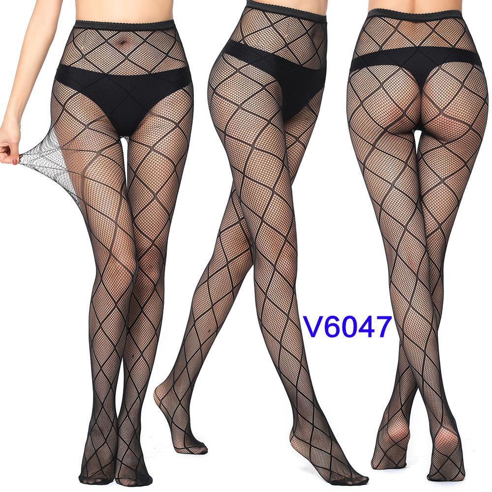 Warp Knitted Seamless Trend Jacquard Fishing Net Socks, Little Love Tiger Pattern Grid Black Stockings