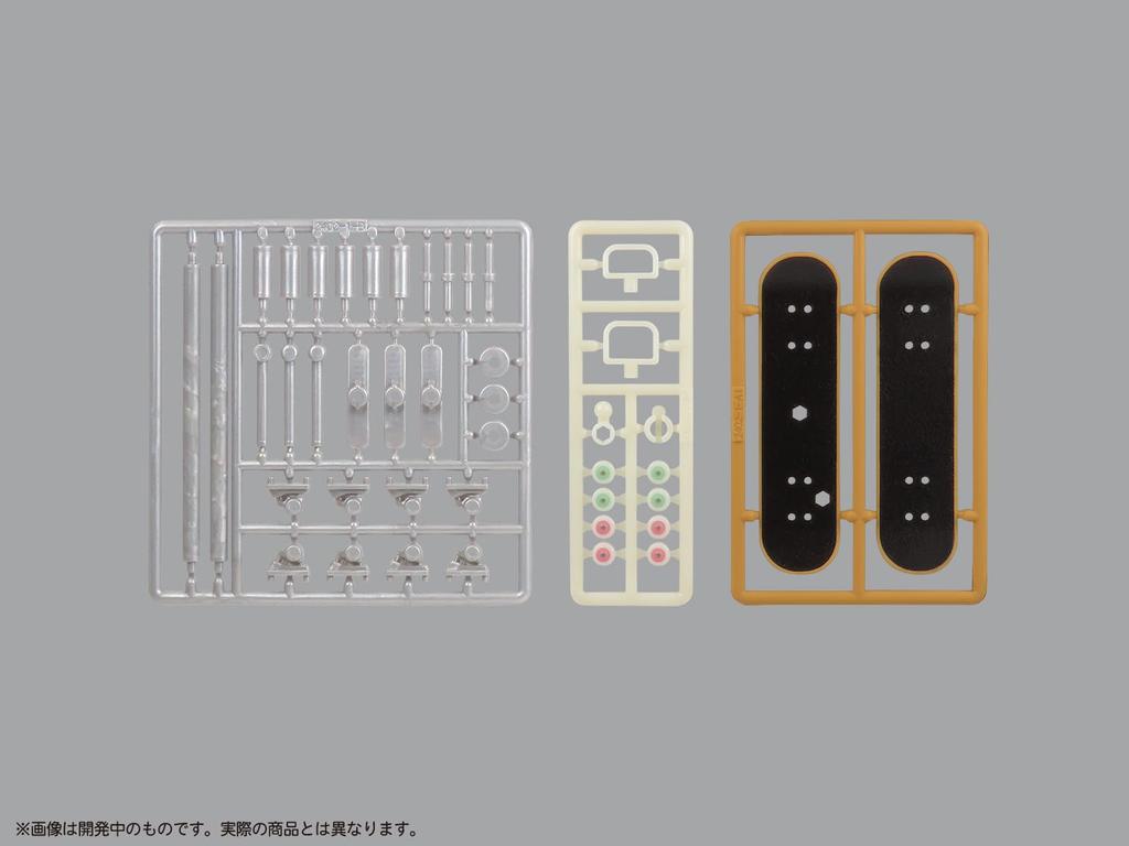 DIG Puripla Figure Sports Skateboard Moe Pattern Full Color Printed Plastic Kit
