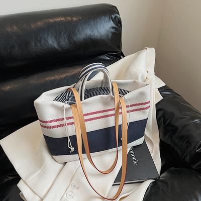 2025 New Personalized Striped Women's Bag Fashionable and Simple Large-capacity Shoulder Portable Tote Bag