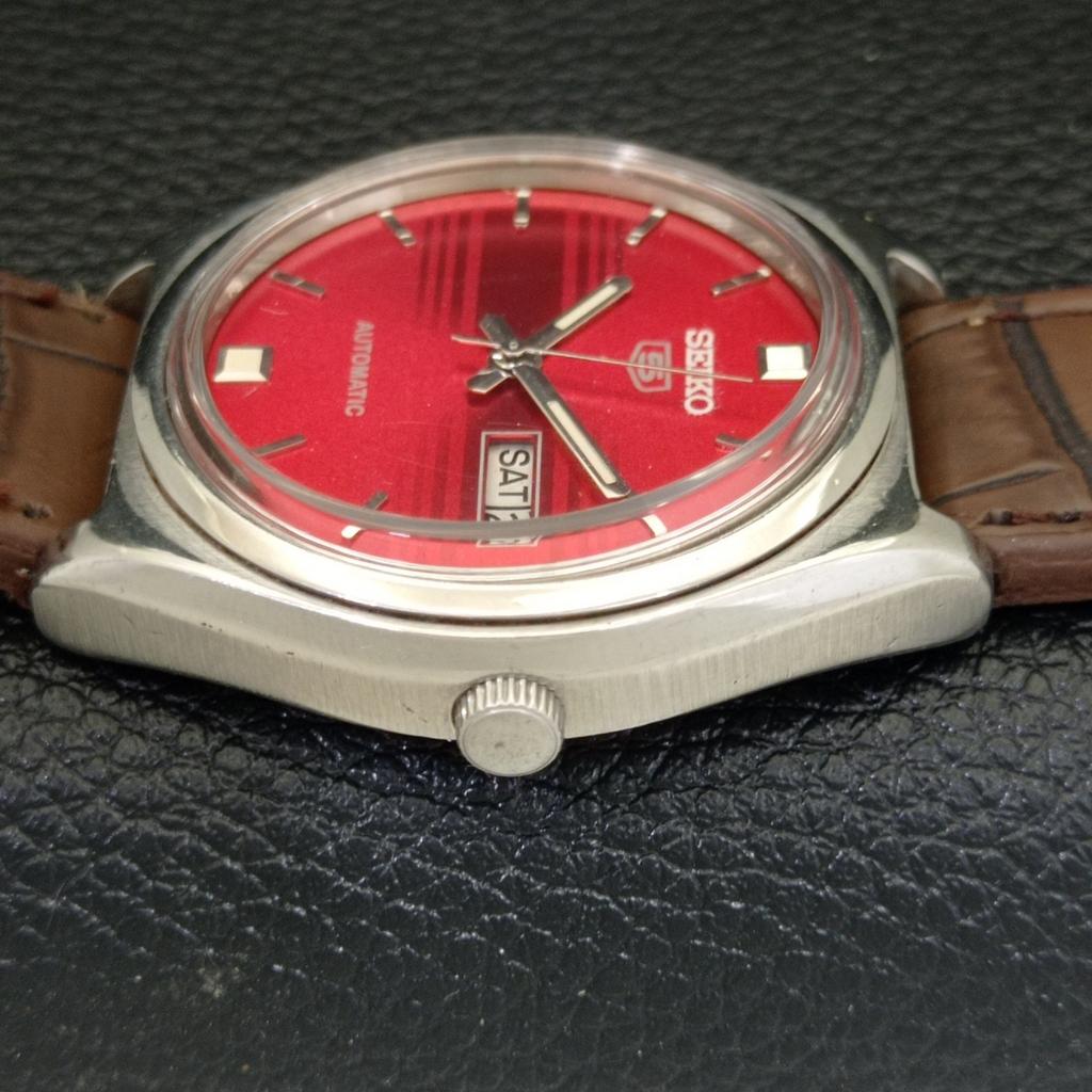 VINTAGE SEIKO 5 AUTOMATIC 6309A JAPAN MENS RED COLOR DIAL WATCH A500826-5 R154-a500826