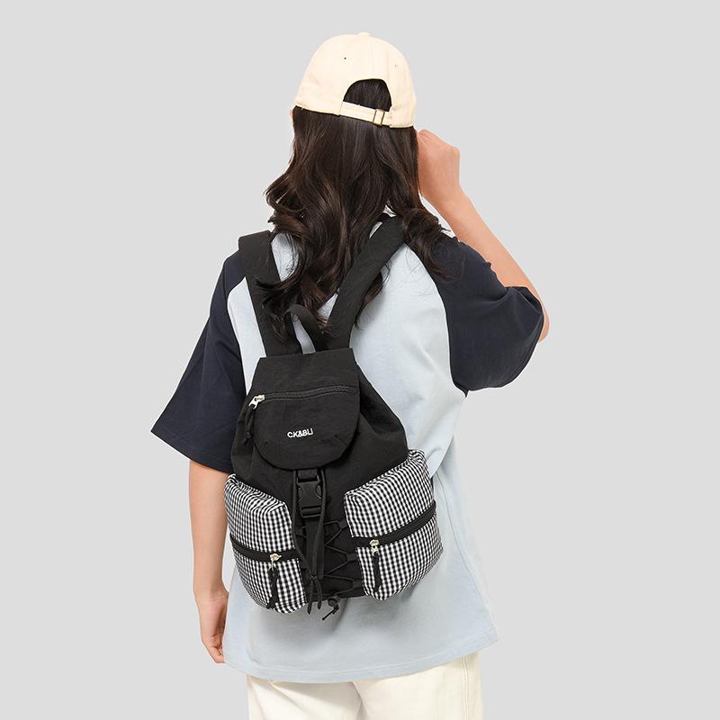 Japanese Fresh Girl Backpack Fashionable and Casual Large Capacity Backpack for Women Waterproof Student Campus School Bag