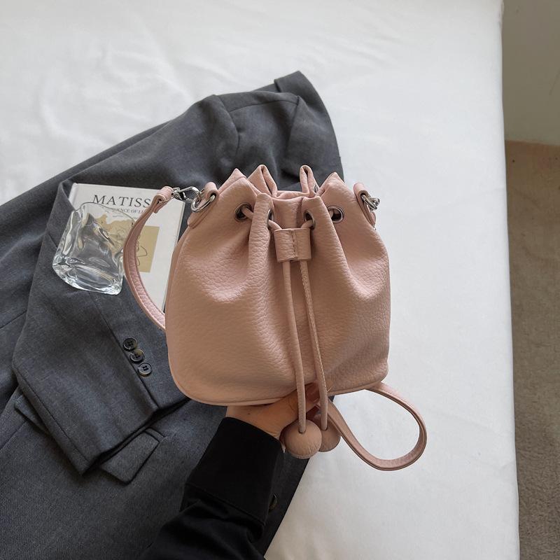 New Womens Fresh Drawstring Shoulder Bag Casual Minimalist Crossbody Underarm Bag Fashion Lychee Grain Bucket Phone Coin Bag