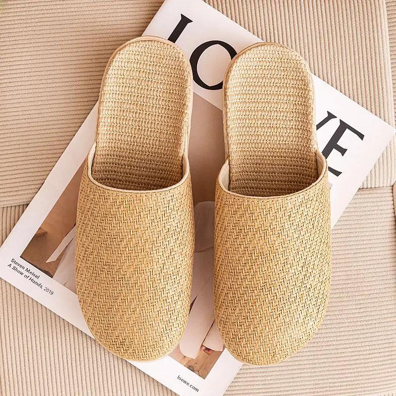 

Модные тапочки для мужчин домашние мягкие плоские сабо сандалии мужские для дома для прогулок по дому резиновые дизайнерские роскошные шлепанцы тренд 2025 обувь Y2k 44-45