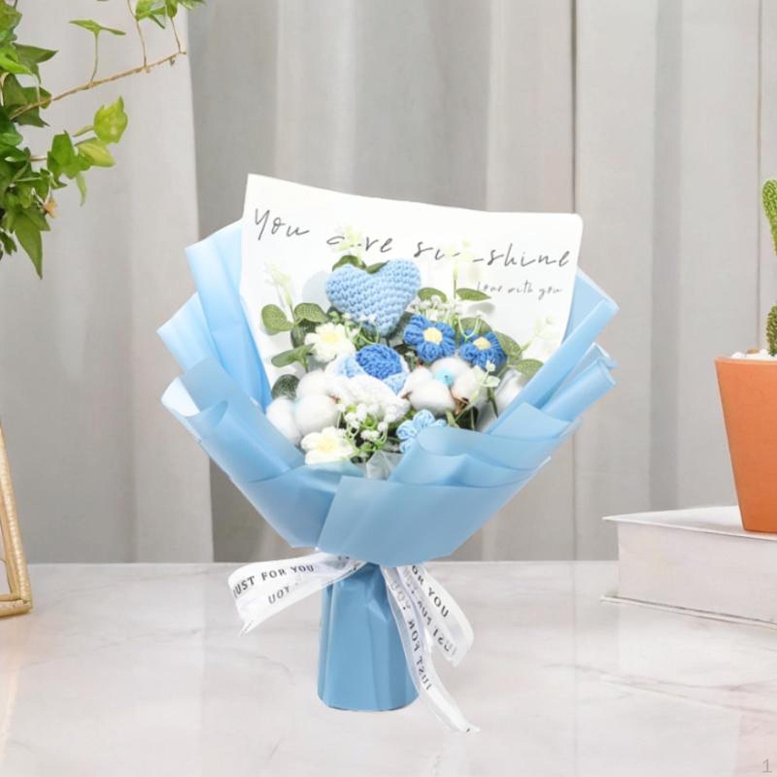 

Завершенный букет из вязаных крючком цветов ручной работы из искусственной розы, вязаное сердце любви Blue Flowers