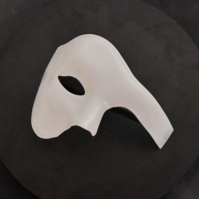 1piece Retro Mask, Half Face Prince Theme, Adult Accessories Costume Party, Antique Opera Ball Party Nightclub Mask Decoration