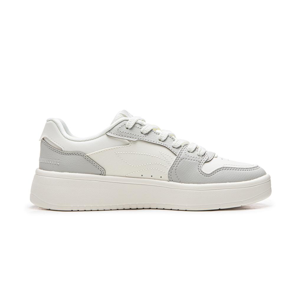 Li Ning Floating Boat Low top Skateboard Shoes Women's White Gray AGCW210-2