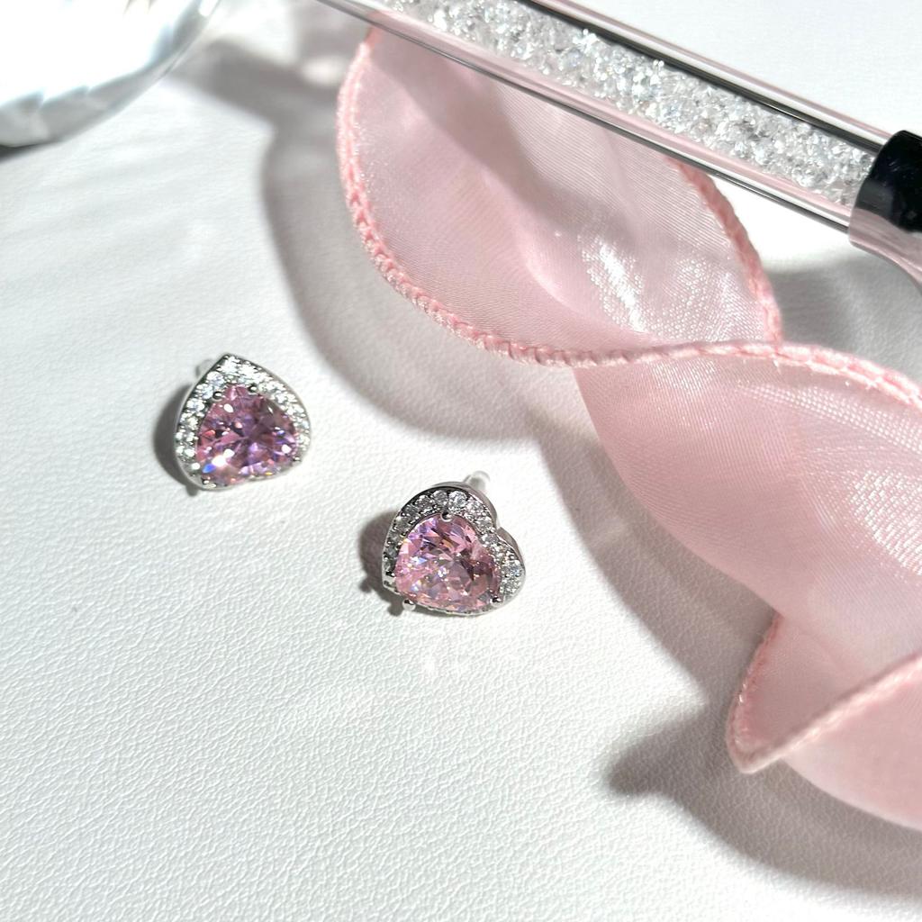 High-End French Zircon Love Stud Earrings Niche Design Super Flash Diamond Sweet Earrings Women