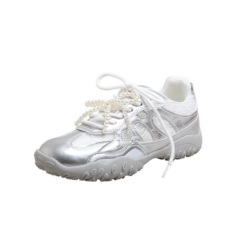 

Cowhide version 2025 spring and summer new crescent bottom inner height increase lace pearl casual training shoes women s Forrest Gump shoes 35 серебряный