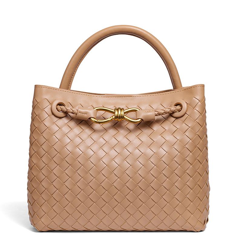 Butterfly New Bag Women's Handmade Women's Woven Bag Metal Rope Buckle Shoulder Messenger Bag Portable Tote Bag