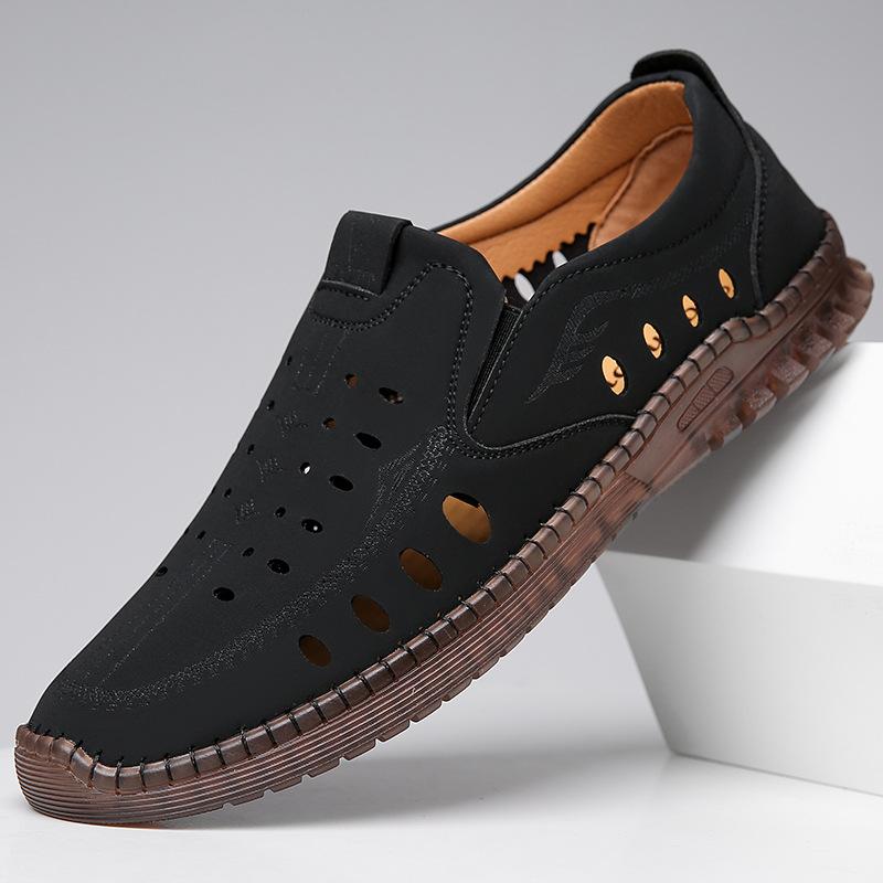 2025 spring and summer men's soft sole soft surface one pedal lazy shoes driving casual leather shoes hollow breathable sandals 201