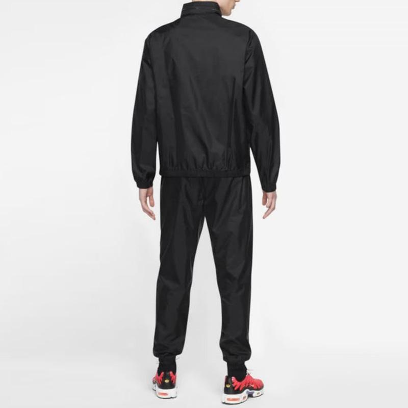 Nike Giacca con cerniera e colletto alto tinta unita e jogger in vita elasticizzata Set da uomo Set sportivo Nero DR3337-010