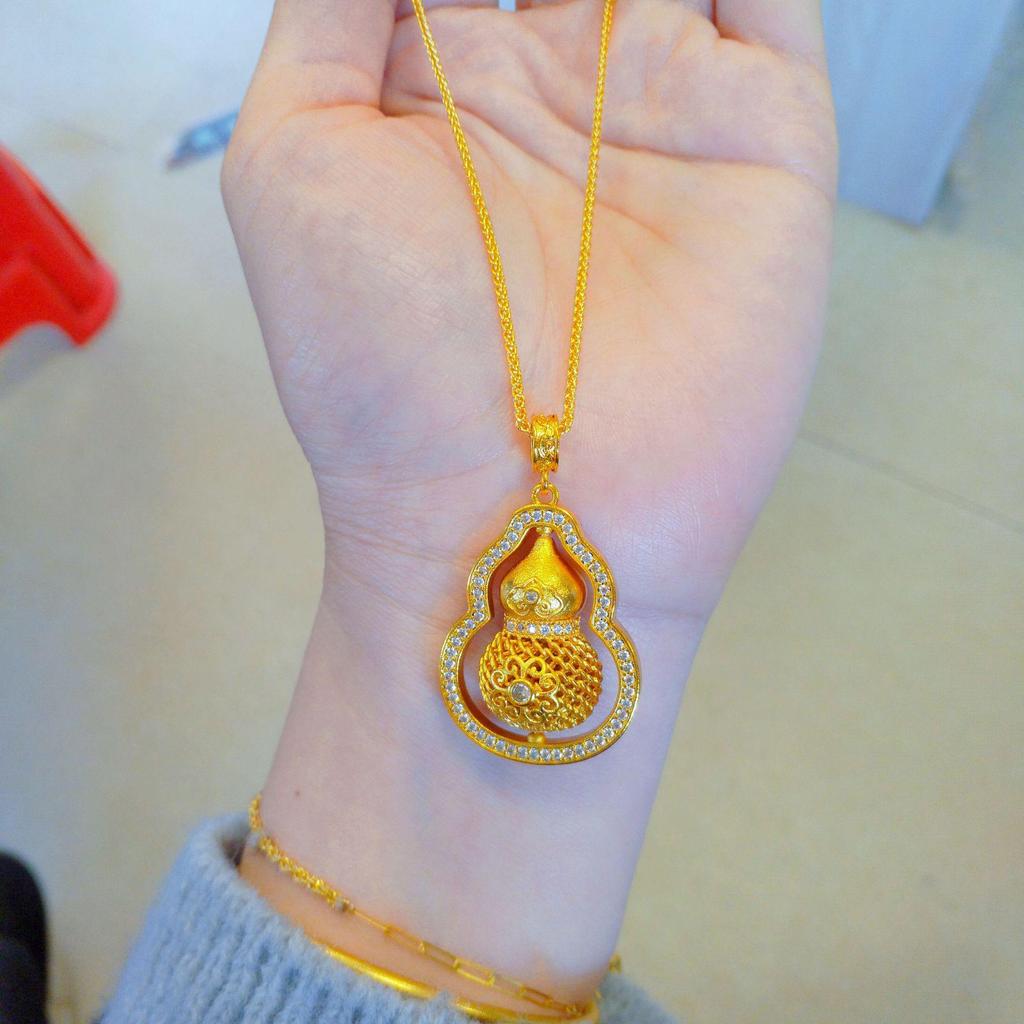 שרשרת תליון דלעת עם אבני חן זהב וייטנאמית: קמע פו לו מסתובב עם עיצוב סיני אלגנטי