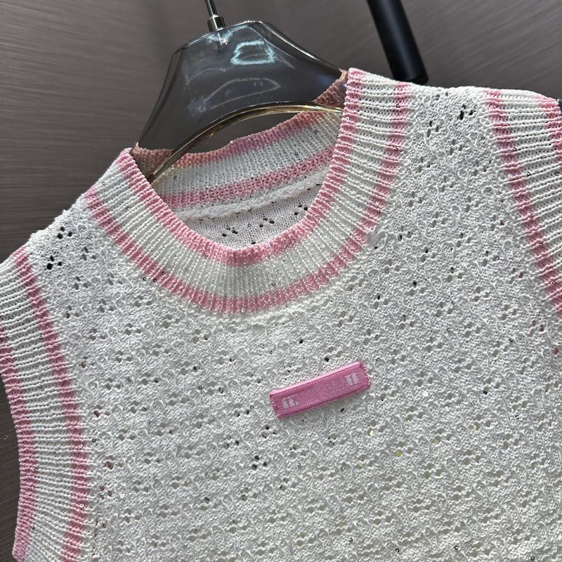 2026 Pink Beaded Crochet Knit Round Neck Slim Vest
