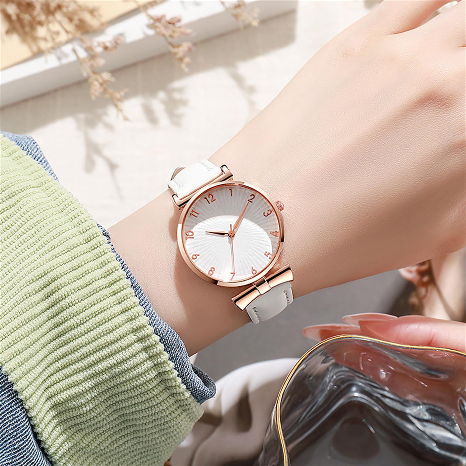 

Женские модные кожаные часы One Size