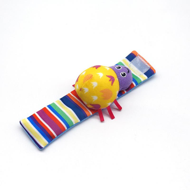 4pcs Cartoon 100% Cotton Soft Knitted Baby Wrist Rattle and Foot Finder Socks Musical Inflatable Toys for Boys 0-12 Months