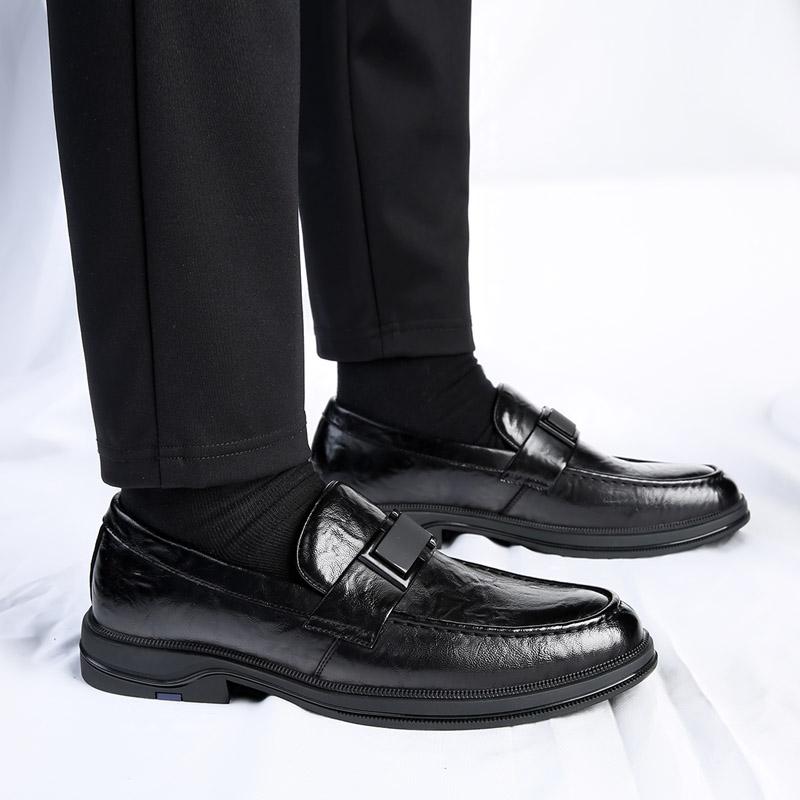 Fashion Versatile Mens Leather Shoes Spring New Casual Men Shoes Korean Version Simple Soft Soled Business Leather Shoes for Men