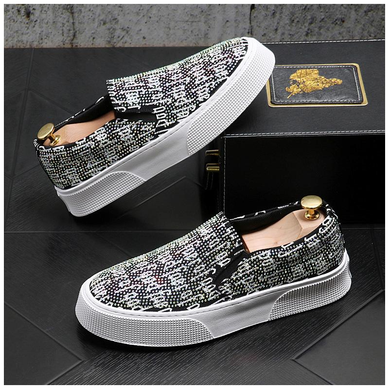

Новинка 2024 года, модные мужские туфли со стразами и вышивкой, мужские повседневные туфли-оксфорды для свадьбы, жениха, вождения, возвращения на родину, деловая обувь 38 чёрный