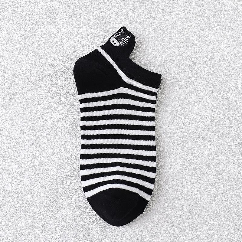 2021 Spring/Summer Zebra Embroidery Women's Boat Socks - Preppy Style, Trendy 3D Heel, Korean-Inspired Short Socks