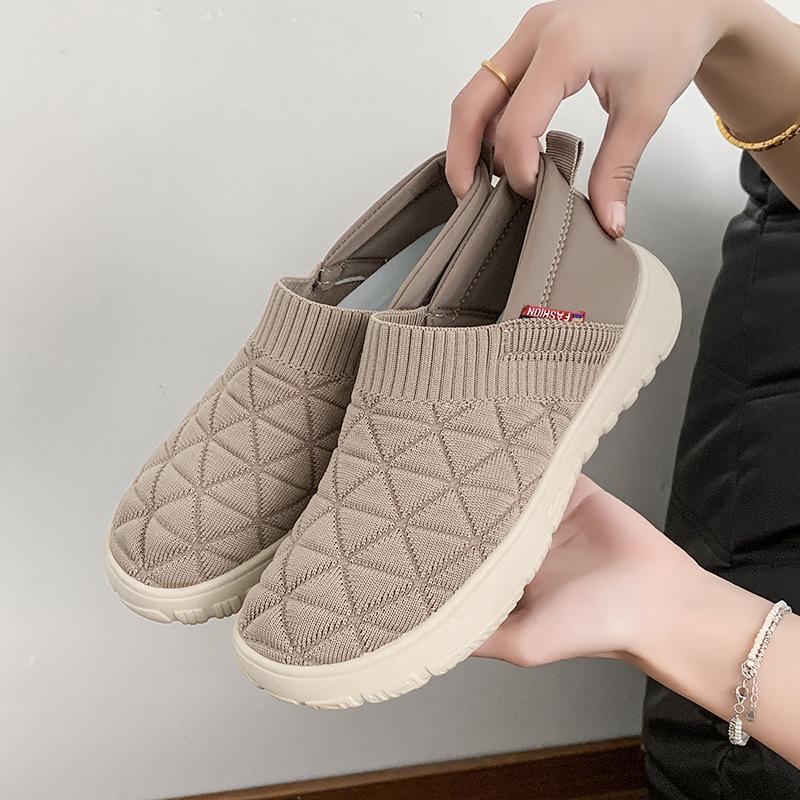 Shoes ****** New Old ******* Cloth Shoes Women's Breathable Non-slip One-pedal Mother Shoes S**t-soled Casual Single Shoes