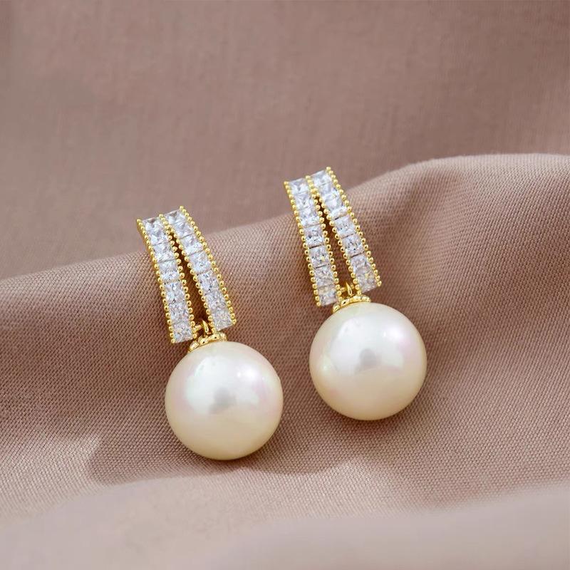 Trendy Obst Perle Ohrring Für Frauen Exquisite Geometrische Ananas Imitation Perlen Stud Ohrringe Modeschmuck Geschenk Brincos