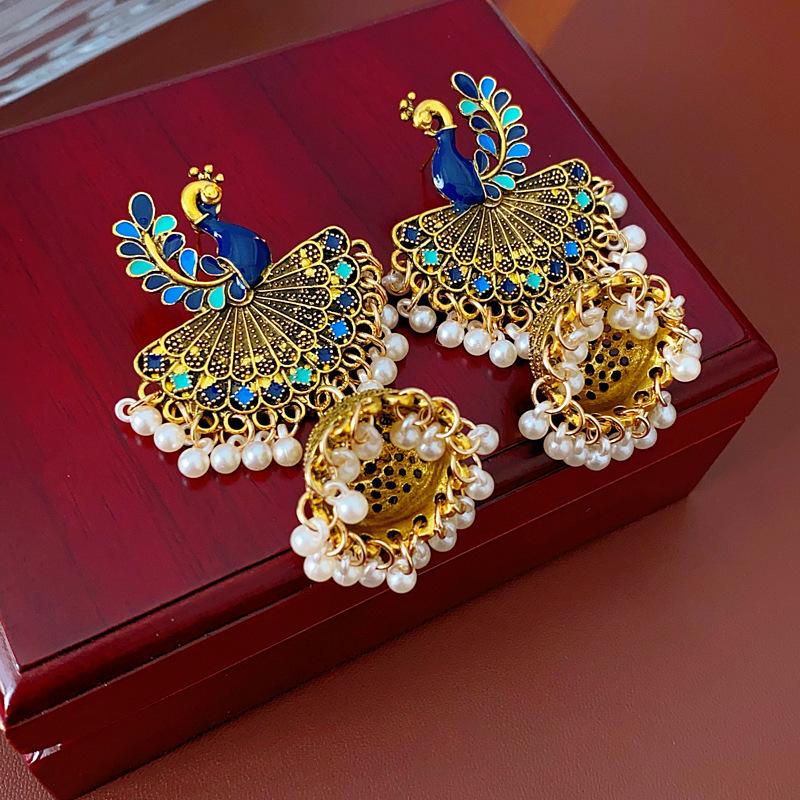 

Винтажные серьги с искусственным жемчугом для женщин, серьги-капли в виде павлина, серьги с круглыми кисточками, праздничные ювелирные подарки