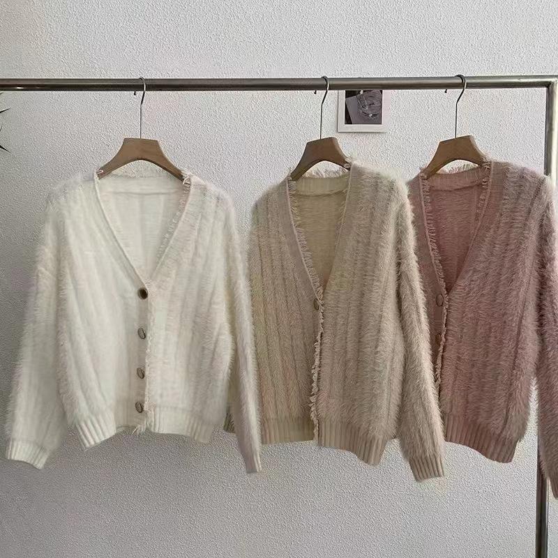 Small fresh fringed v-neck sweater jacket women's autumn and winter thickened warm soft ufu imitation mink knitted cardigan top
