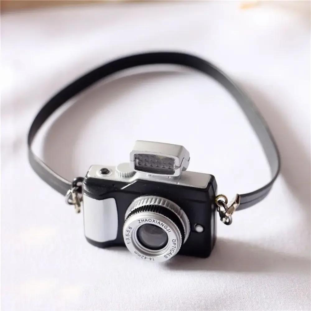 

Multicolor Mini Doll Camera Shutter Flash and Cute Dollhouse Decor Play Accessories for 17cm Dolls Girls Gift Collection