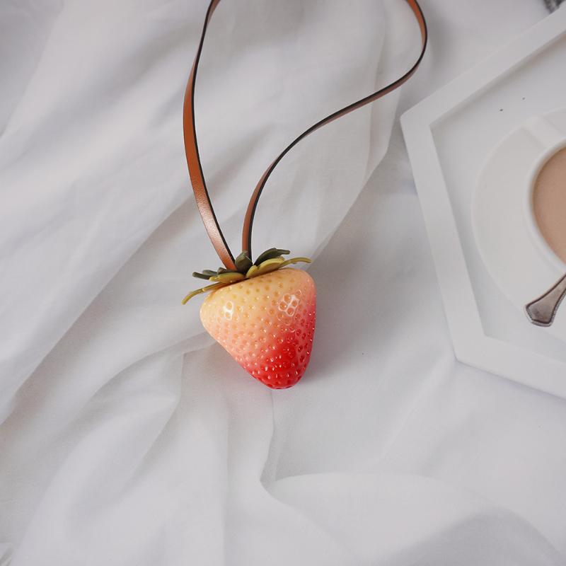 Simulation Resin Strawberry Bag Pendant Unique Fruit Decorative Charms for Couples Handbag Purse Gift