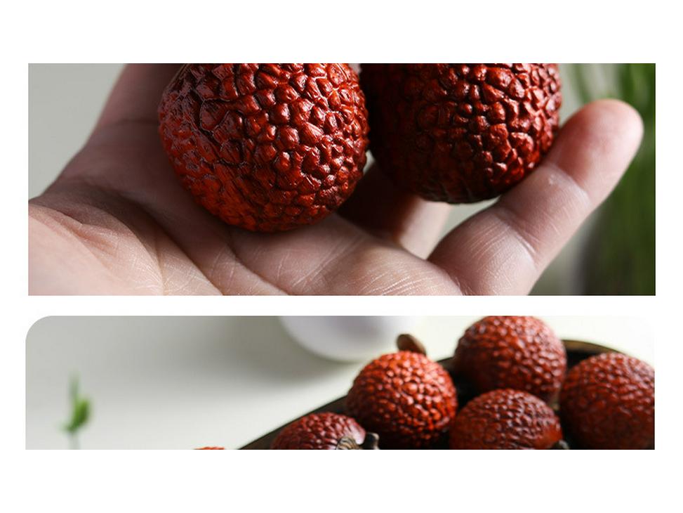 Purple Sandalwood Lychee Wenwan Handheld Ornament: Agarwood Craft for Office Tea Table.