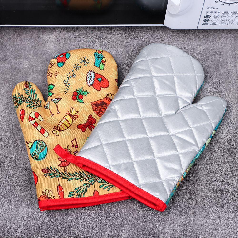 2pcs/set Christmas Baking Santa Claus Kitchen Mat Anti-Hot Pad Microwave Gloves Oven Mitts
