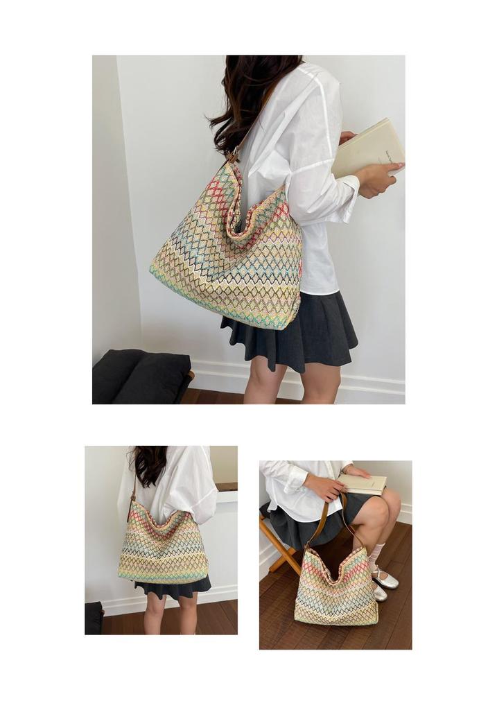 Stylish Striped Straw Shoulder Bag - Large Capacity Korean Vacation Handbag for Women