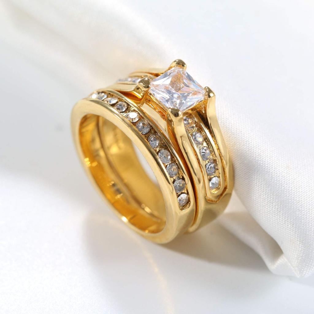 Fashion Couple Rings For Women Exquisite Rhinestones Zirconia Rings Set Simple Men Stainless Steel Rings Wedding Band Jewelry